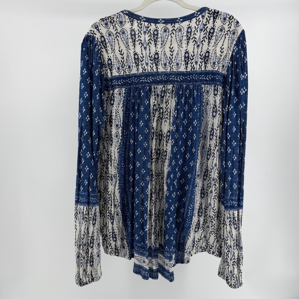Lucky Brand Blue and Cream Boho Print Split Neck Long Sleeve Top, Women's Large - Picture 4 of 6